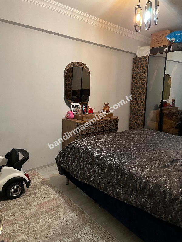 Üç yıllık uygun daire