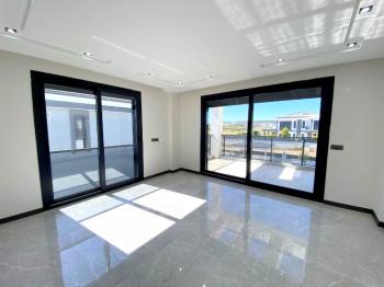 Didim'de Satılık Tam Müstakil Villa