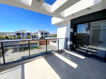 Didim'de Satılık Tam Müstakil Villa