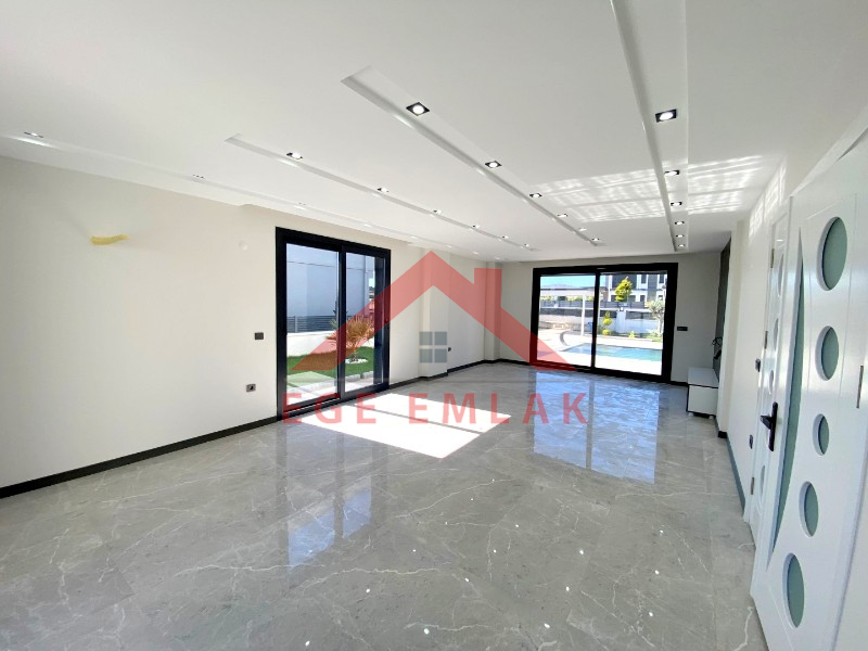 Didim'de Satılık Tam Müstakil Villa