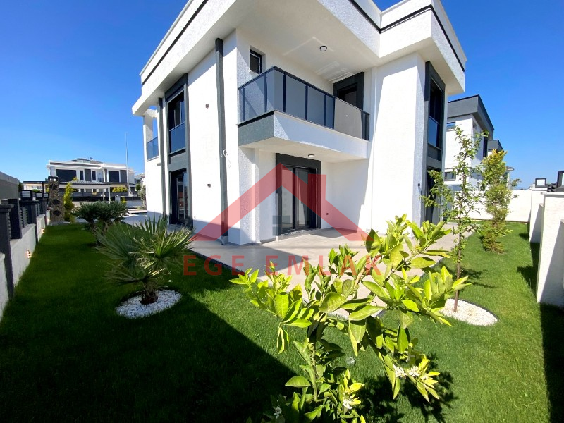 Didim'de Satılık Tam Müstakil Villa