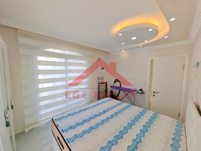 Altınkumda Satılık Daire: Deniz Manzaralı Modern Yaşamın Keyfi