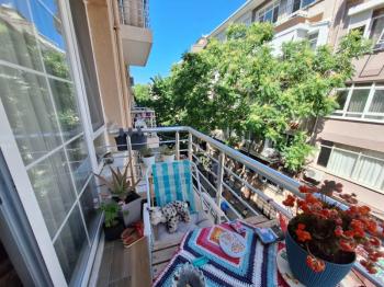 Kadıköy Bahariyede Harika konumda Eşyalı Kiralık Daire 3+1