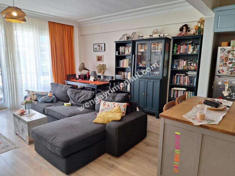 Kadıköy Bahariyede Harika konumda Eşyalı Kiralık Daire 3+1