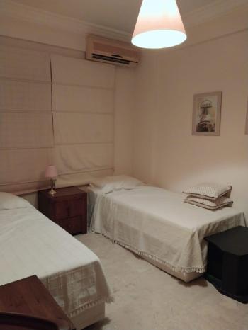 GİRNE LAPTA TEMASTEPE BÖLGESİNDE FUL EŞYALI KİRALIK ZEMİMKAT DAİRE 