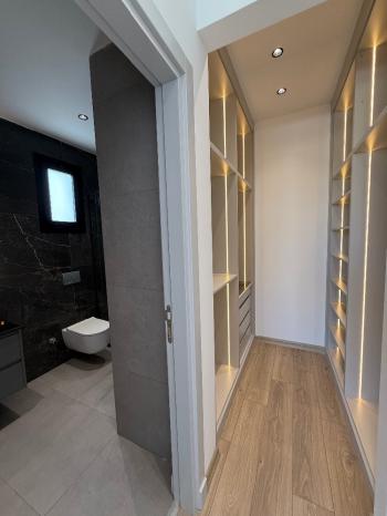 KKTC Girne Çatalköy Bölgesinde Satılık Türk Tapulu 4+1 Lüks Villa!
