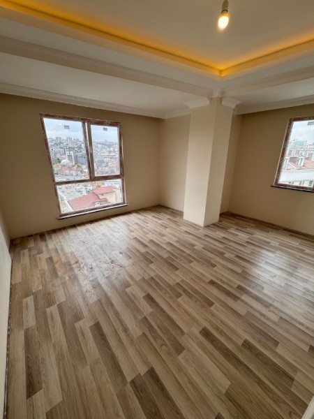 Alibeyköy Metroya Yakın 2+1 Balkonlu Manzaralı 7.Kat Sıfır Daire