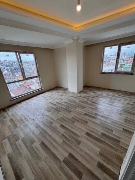 Alibeyköy Metroya Yakın 2+1 Balkonlu Manzaralı 7.Kat Sıfır Daire