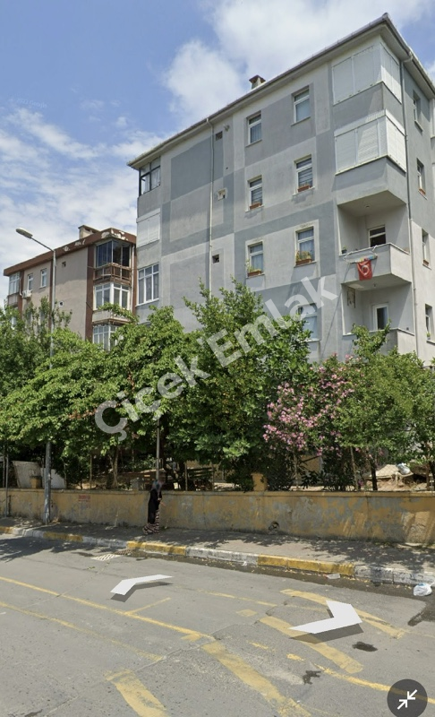 Akşemsettin'de Kentsel Dönüşüm Potansiyelli 2+1 Daire