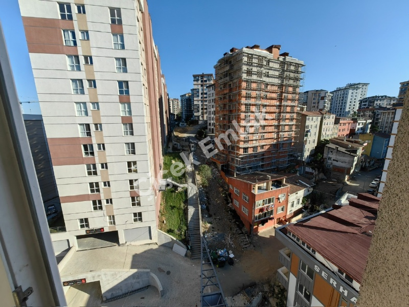 Çırçır Yeni Eyüp Evleri'nde 2+1 Manzaralı Kiralık Daire