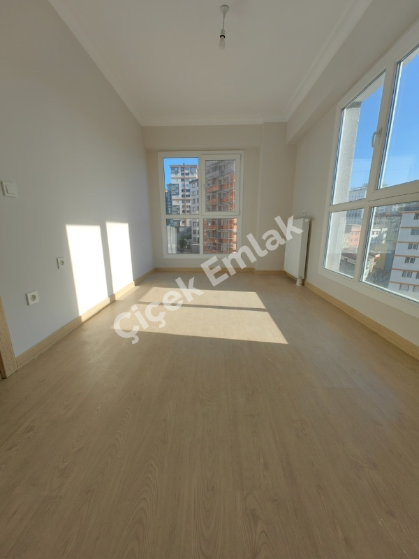 Çırçır Yeni Eyüp Evleri'nde 2+1 Manzaralı Kiralık Daire