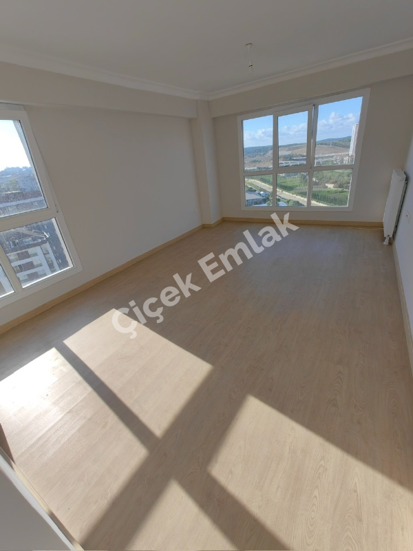 Çırçır Yeni Eyüp Evleri'nde 2+1 Manzaralı Kiralık Daire