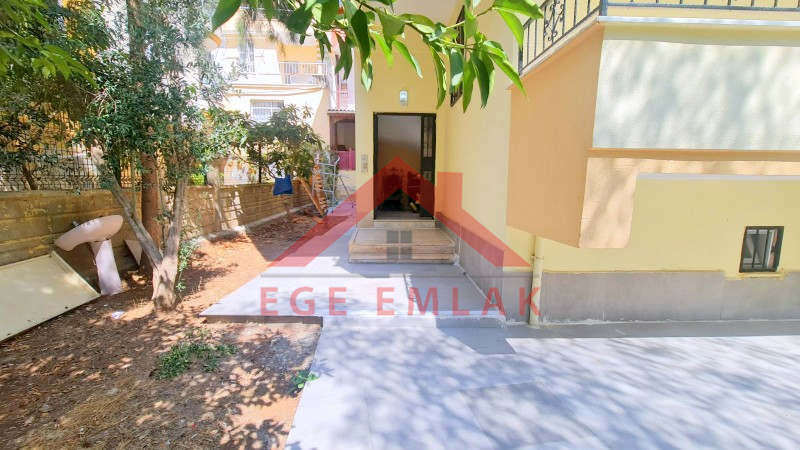 Didim'de Satılık Daire - Efeler Altın Ekmeğin Arka Sokağında Ters Dubleks