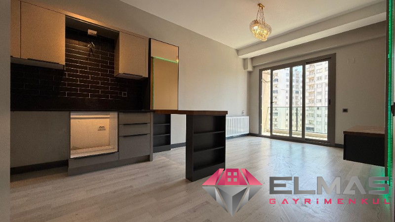Elmas'tan Merkez’de Kapalı Otoparklı Lüks Projede Sıfır 2+1