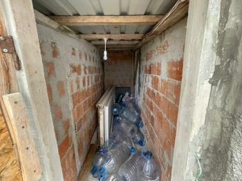 GÜVENAY - ÇORUM CEMİLBEY YOLU ÜZERİ GÜZEL VADİ DE LÜKS EVİ OLAN SATILIK BAHÇE