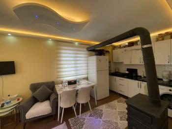 GÜVENAY - ÇORUM CEMİLBEY YOLU ÜZERİ GÜZEL VADİ DE LÜKS EVİ OLAN SATILIK BAHÇE