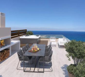GİRNE ESENTEPE BÖLGESİNDE ANAYOL ÜSTÜNDE LÜKS SİTE İÇERİSİNDE 2+1 LÜKS PENTHOUSELAR
