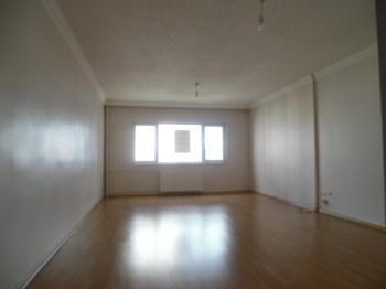ÇORLU EMLAK KONUTLARI BİRİNCİ KISIMDA 3+1 KİRALIK DAİRE 
