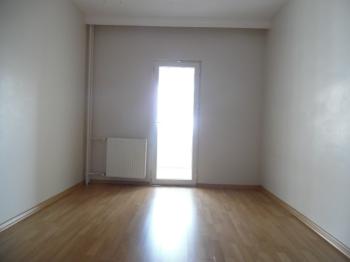ÇORLU EMLAK KONUTLARI BİRİNCİ KISIMDA 3+1 KİRALIK DAİRE 