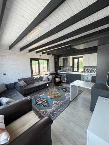 AFYON ÜÇOK EMLAKTAN SALARDA LÜKS SATILIK 2+1 BUNGALOV 