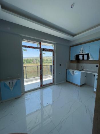 AFYON ÜÇOK EMLAKTAN MAREŞAL F ÇAKMAK MAH SATILIK 2+1 SIFIR LÜX DAİRE