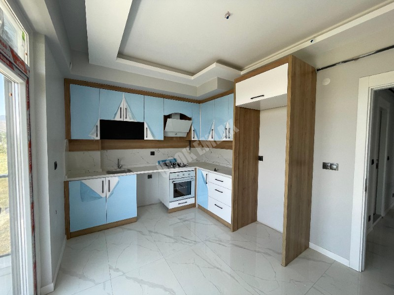 AFYON ÜÇOK EMLAKTAN MAREŞAL F ÇAKMAK MAH SATILIK 2+1 SIFIR LÜX DAİRE