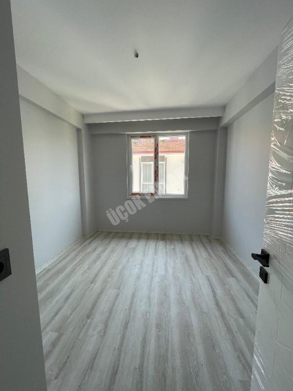 AFYON ÜÇOK EMLAKTAN MAREŞAL F ÇAKMAK MAH SATILIK 2+1 SIFIR LÜX DAİRE