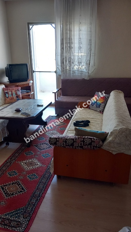 Karşıya mahallesi üniversite yolunda