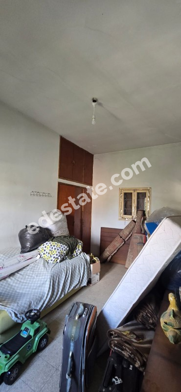 Lefkoşa Surlariçi Bölgesinde SATILIK 3+1 ESKİ ESER NİTELİKLİ 2 KATLI MÜSTAKİL EV