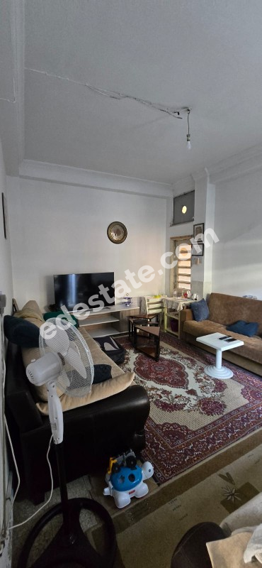 Lefkoşa Surlariçi Bölgesinde SATILIK 3+1 ESKİ ESER NİTELİKLİ 2 KATLI MÜSTAKİL EV