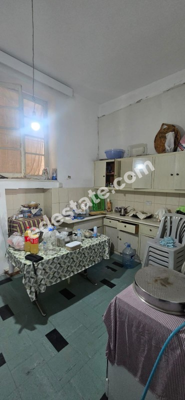 Lefkoşa Surlariçi Bölgesinde SATILIK 3+1 ESKİ ESER NİTELİKLİ 2 KATLI MÜSTAKİL EV