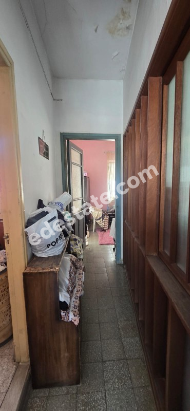 Lefkoşa Surlariçi Bölgesinde SATILIK 3+1 ESKİ ESER NİTELİKLİ 2 KATLI MÜSTAKİL EV