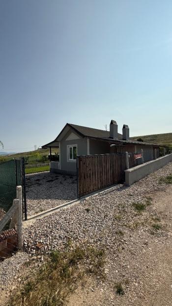 GÜVENAY – ÇORUM PAŞAKÖYÜ YOLU – 550 m² EVİ OLAN SATILIK BAHÇE