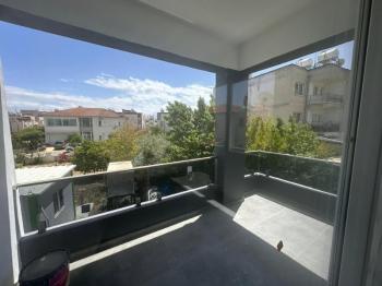 LEFKOŞA GÖNYELİ BÖLGESİNDE  TÜRK MALI YENİ SIFIR SATILIK DAİRE 