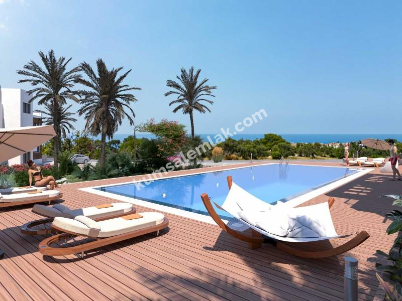 GİRNE KARAAĞAÇ BÖLGESİNDE LÜKS SİTE İÇERİSİNDE 2 + 1 PENTHOUSELAR