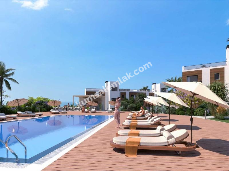 GİRNE KARAAĞAÇ BÖLGESİNDE LÜKS SİTE İÇERİSİNDE 2 + 1 PENTHOUSELAR