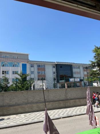 AFYON ÜÇOK EMLAKTAN DUMLUPINAR MAH DEVREN KİRALIK DÜKKAN 
