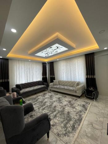 AFYON ÜÇOK EMLAKTAN FATİH MAH DA SATILIK LÜKS DAİRE