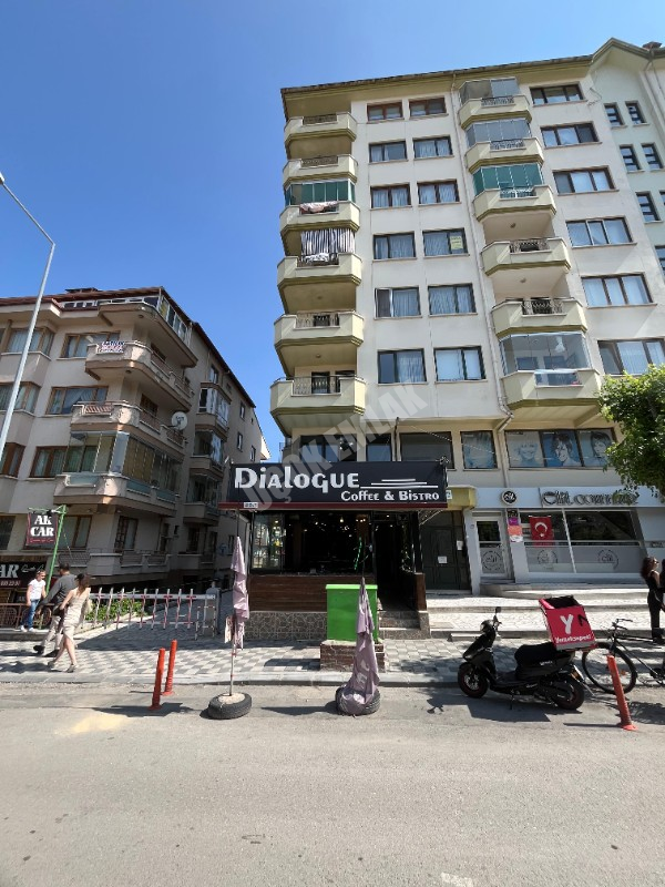 AFYON ÜÇOK EMLAKTAN DUMLUPINAR MAH DEVREN KİRALIK DÜKKAN 