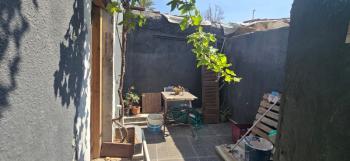 Lefkoşa Surlariçi Bölgesinde SATILIK 2+1 BUTİK HOTEL OLMAYA MÜSAİT MÜSTAKİL EV