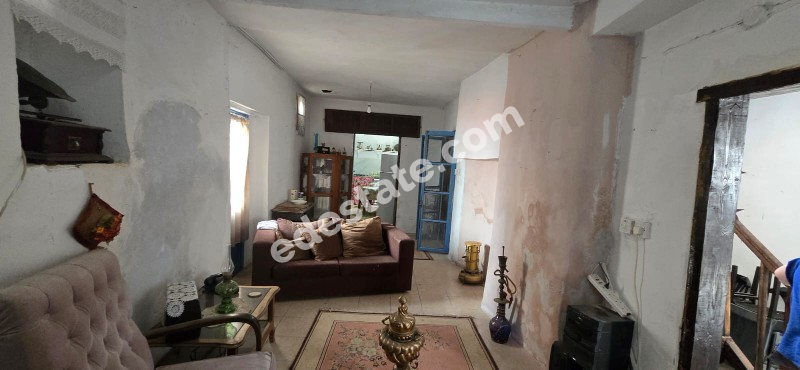 Lefkoşa Surlariçi Bölgesinde SATILIK 2+1 BUTİK HOTEL OLMAYA MÜSAİT MÜSTAKİL EV
