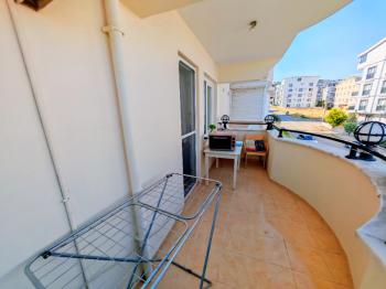 Didimde Satılık Daire - Merkezde 2+1 Güney Cephe Köşe Ev