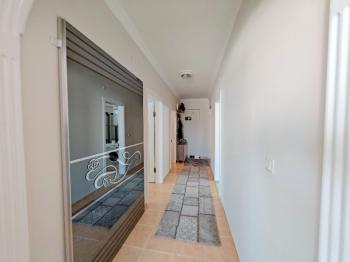 Didimde Satılık Daire - Merkezde 2+1 Güney Cephe Köşe Ev