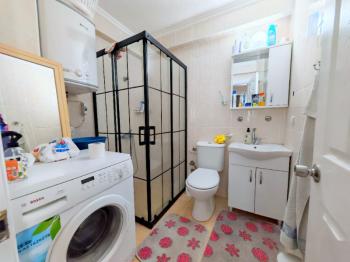 Didimde Satılık Daire - Merkezde 2+1 Güney Cephe Köşe Ev