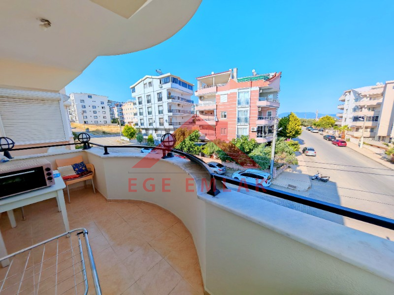 Didimde Satılık Daire - Merkezde 2+1 Güney Cephe Köşe Ev