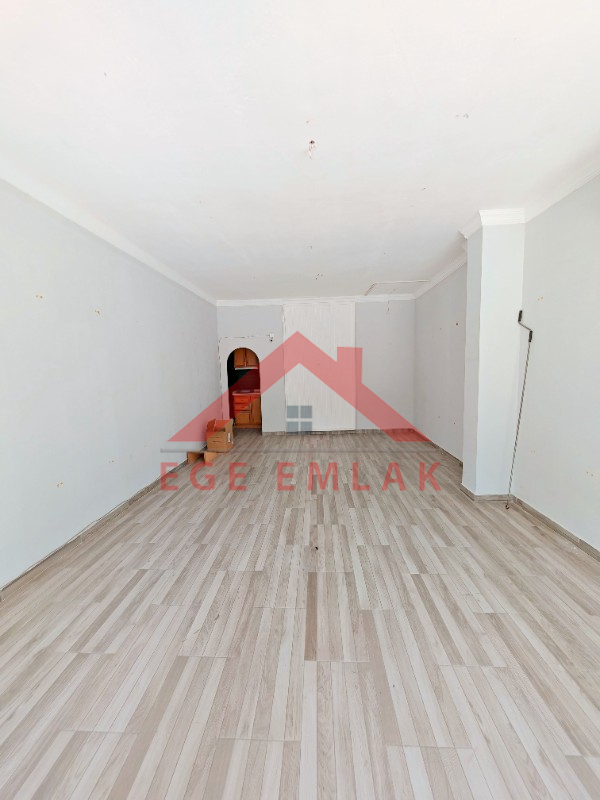 Didim Merkezde Kiralık Dükkan