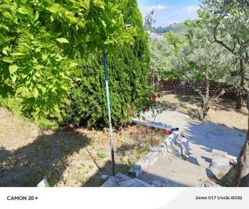 EMLAK HABERCİSİ 'NDEN BURSA-MUDANYA ANA YOLA 1 KM MESAFEDE MUDANYA IŞIKLI YOLU 'NDA  ASFALTA CEPHE 6+1 VİLLA& KONAK