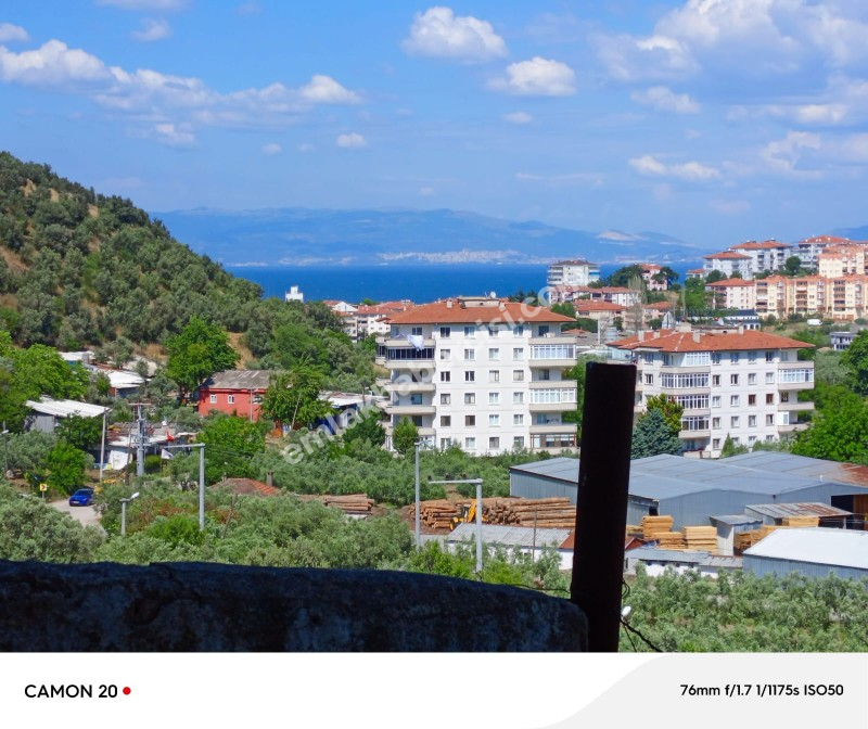 EMLAK HABERCİSİ \\\\\\\\\\\\\\\'NDEN BURSA-MUDANYA ANA YOLA 1 KM MESAFEDE MUDANYA IŞIKLI YOLU \\\\\\\\\\\\\\\'NDA  ASFALTA CEPHE 6+1 VİLLA& KONAK