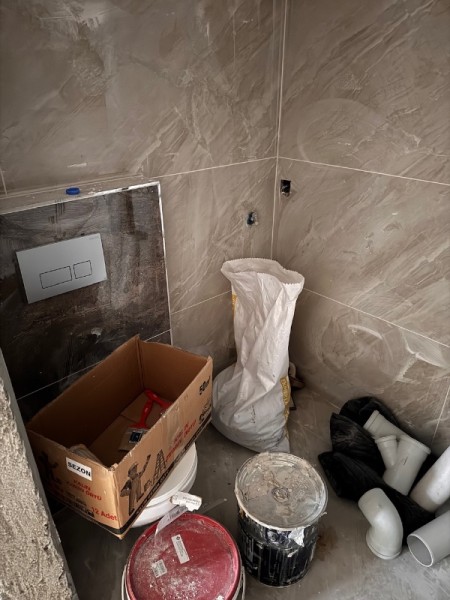 Alibeyköy Çarşı İçinde Sıfır 2+1 Daire –Yüksek Giriş, Ebeveyn Banyolu