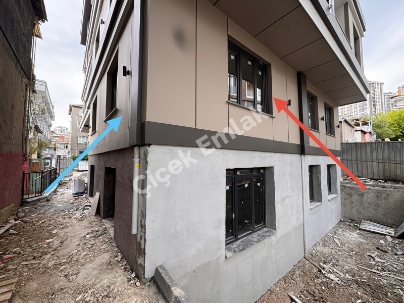 Alibeyköy Çarşı İçinde Sıfır 2+1 Daire –Yüksek Giriş, Ebeveyn Banyolu